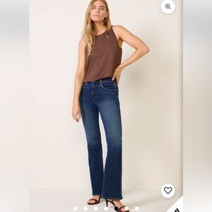 KUT from the KLOTH 8 Ana Bootcut
Jeans 33” inseam NWT Evereve